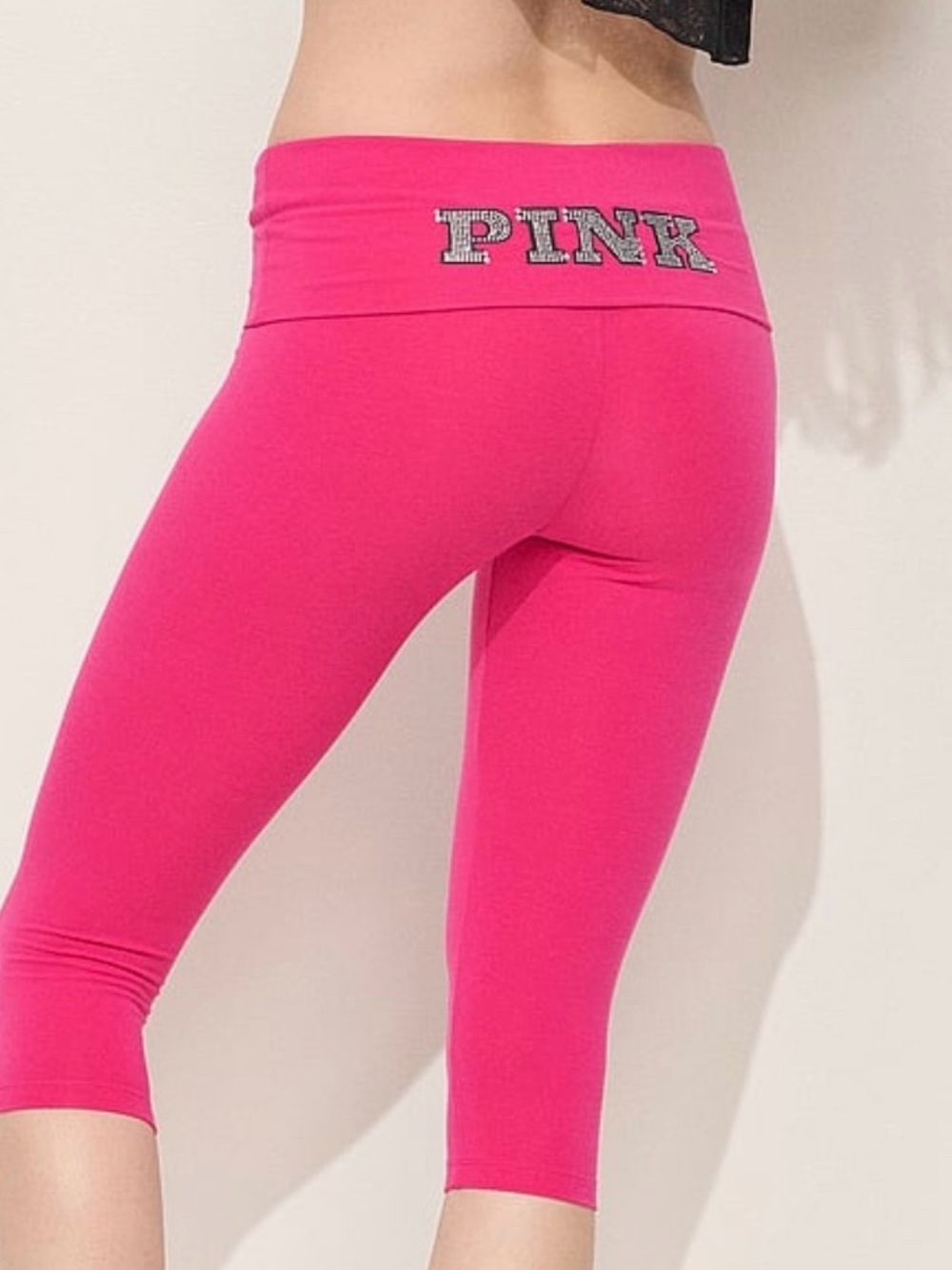 New S M L XL Victoria’s Secret Hot PINK Leggings Capri Foldover Yoga Pants Bling